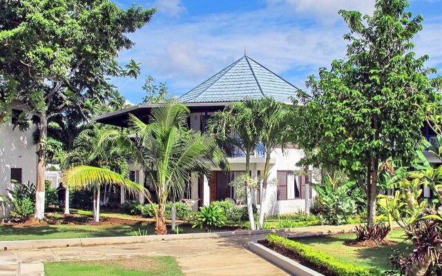 Negril Tree House Resort