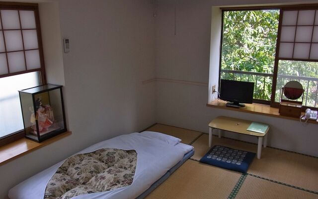 Fuji-Hakone Guest House