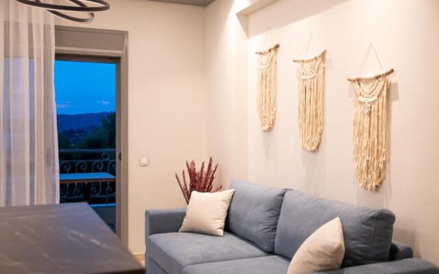 SithoniaRS Luxury Apartment 2nd Floor with Sea View