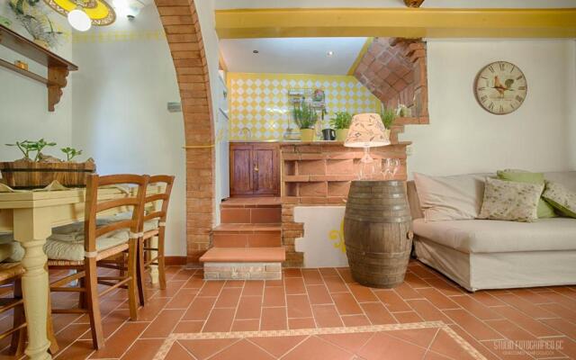 Tognazzi Casa Vacanze - Casa il Giglio