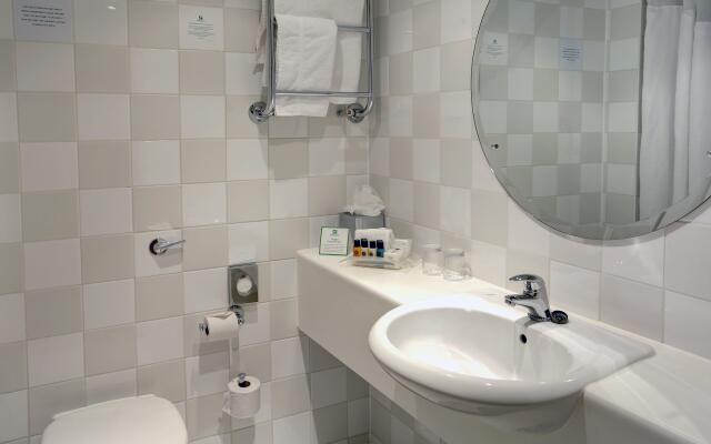 Holiday Inn Southampton-Eastleigh M3, jct13 by IHG