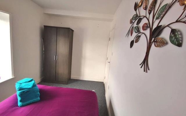 Sea View 1-bed Apartment