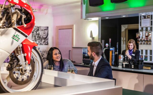 Mercure Dartford Brands Hatch Hotel & Spa