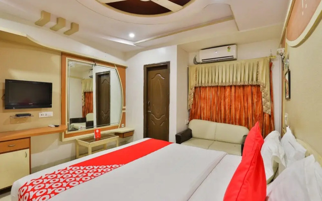 OYO 6139 Hotel Dwarka Residency