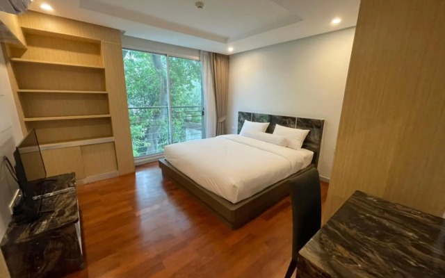 ViVi Avenue Thonglor