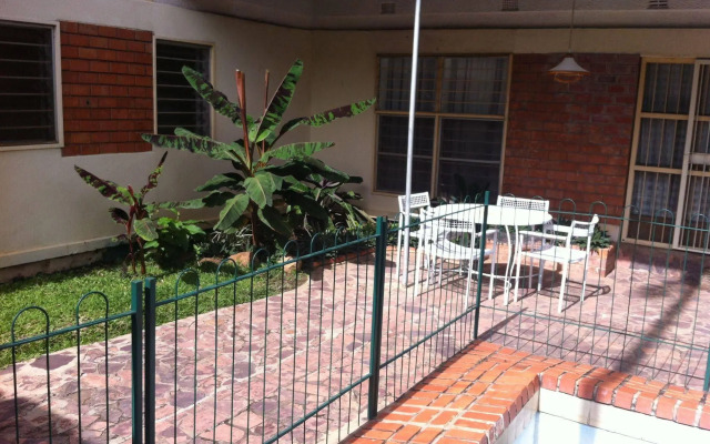 Kuku Royal Lodge