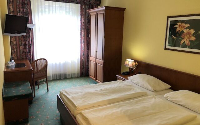Parkhotel Brandis