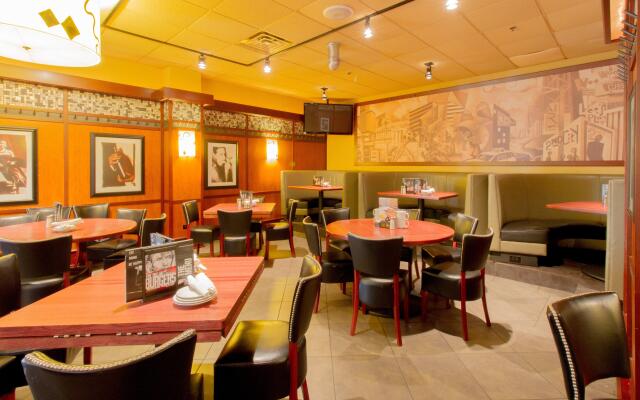 Holiday Inn Chicago O'Hare Area by IHG