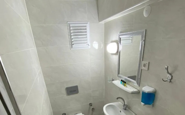 Acer Gunes Otel