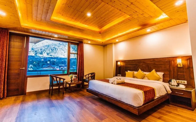 Misty Mountains Manali