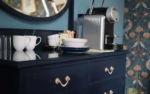 The Crown Inn Dial Post