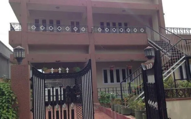Sar Guest House