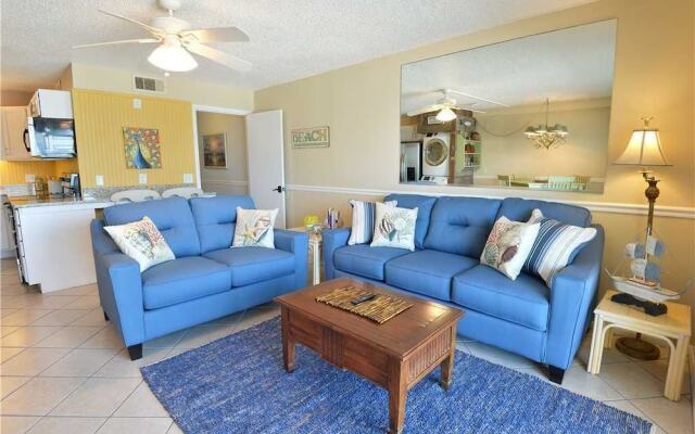 Summit 828 - One Bedroom Condo