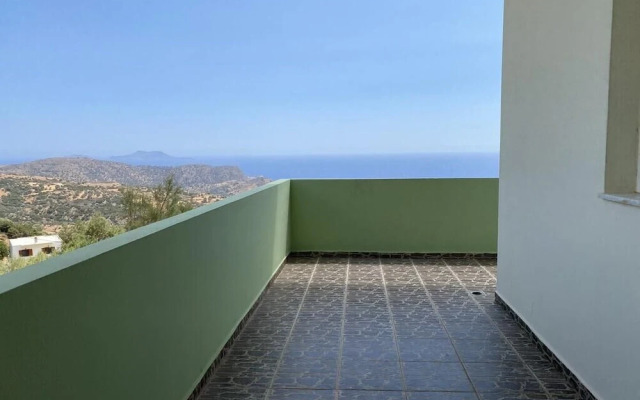 Paterakis Studios Triopetra