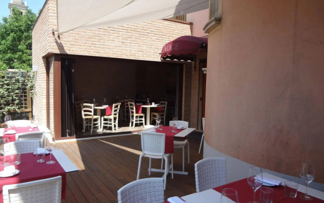 Villa Noce - Guest House