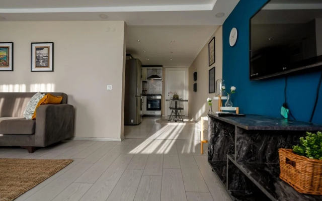 Missafir Superb Flat Near Hadrian s Gate