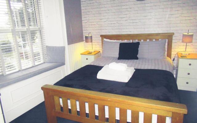 Croyland Guest House