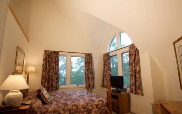 Fall Line Condominiums