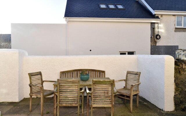 Ground Floor Flat At Wylfa, Rhosneigr