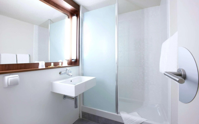 Campanile Saint Quentin