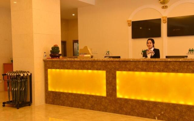 GreenTree Inn Baishan Linjiang Yalu River Express Hotel