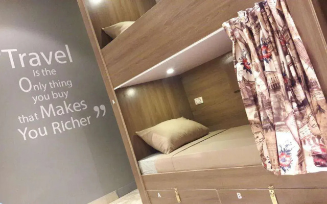 Tahrir Square Hostel