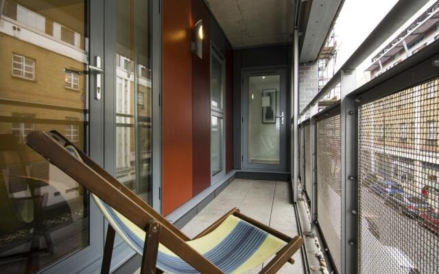 Truman House Apartment
