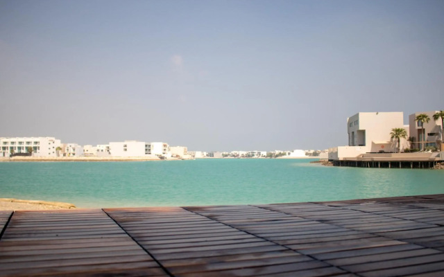 The Dragon Hotel & Resort & Sea Loft Chalets