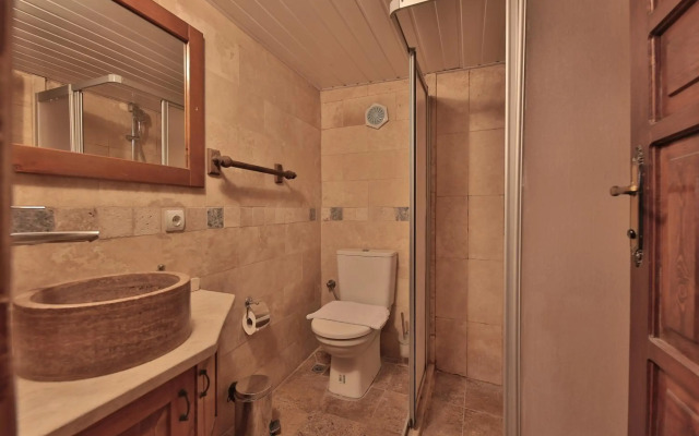 Local Cave House Hotel