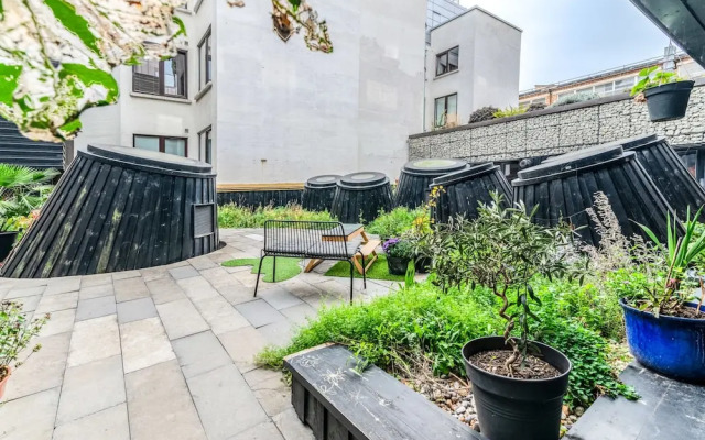 Beautiful Canal-side Flat in Hackney