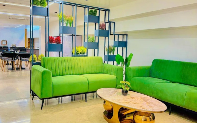 Royal Plaza Inn by RAK Rooms