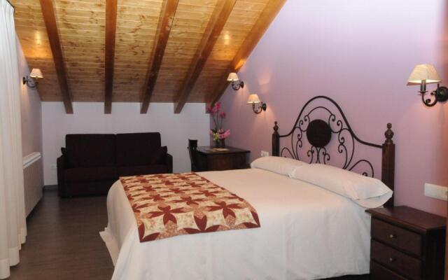 Casa Rural La Comella