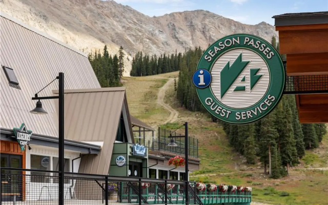 Hyatt Place Keystone / Dillon