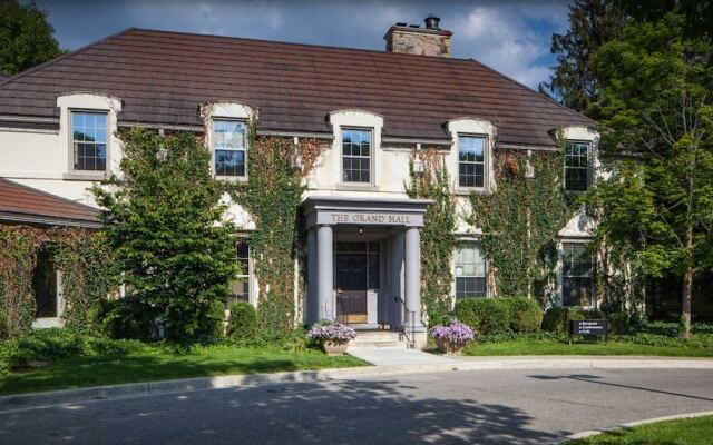 The Windermere Manor Hotel & Conference Center