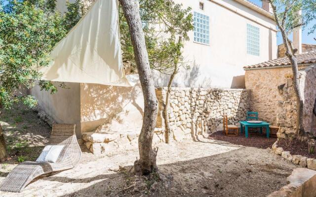 SA FONT - Villa for 6 people in Petra.