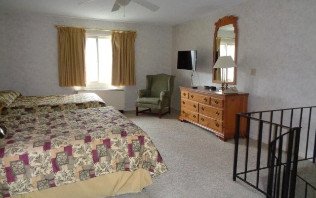 VCI - 4 Seasons at Beech Suite