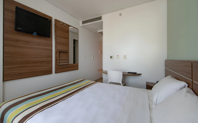 Hotel Express Vieiralves