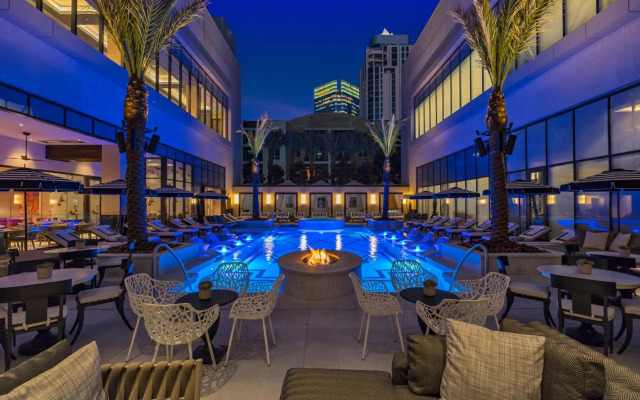The Post Oak Hotel at Uptown Houston