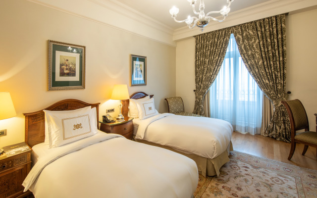 Pera Palace Hotel