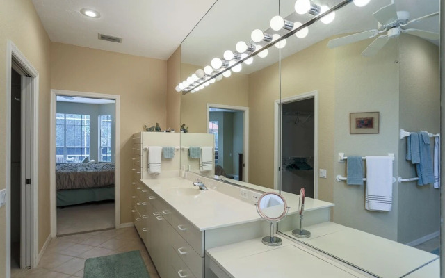 University Park 01 - 2 Br Home