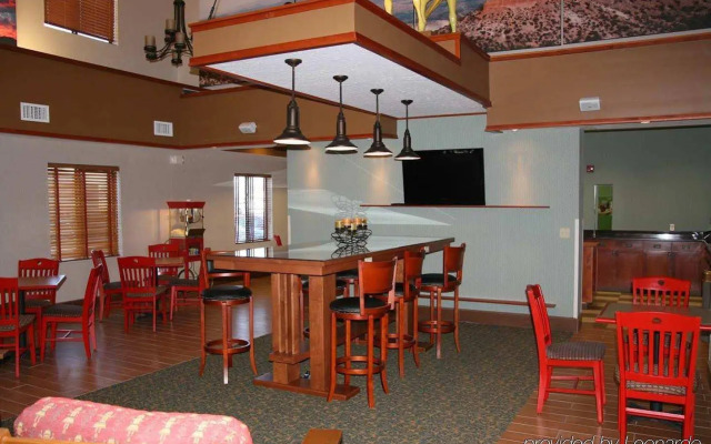 Hampton Inn & Suites Los Alamos White Rock