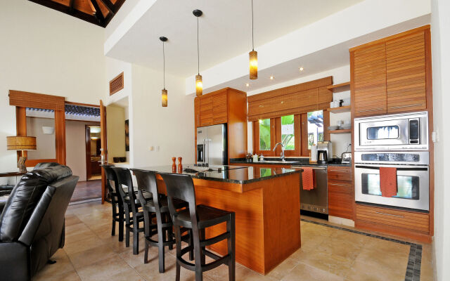 Las Villas at Cap Cana by AlSol