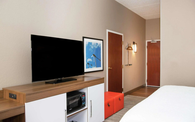 Hampton Inn Erie-South