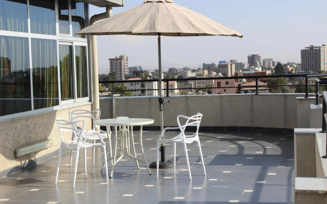 Oasis Hotel Apartment