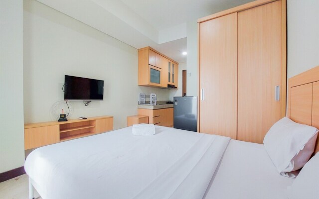 Warm And Simply Look Studio Apartment At B Residence