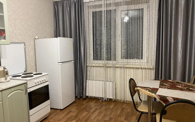 Апартаменты на проспекте Н.С. Ермакова 34