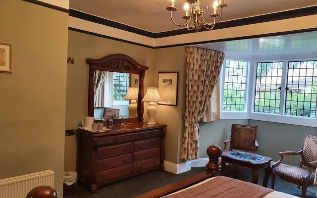 The Radnorshire Arms Hotel