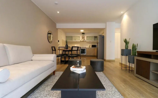 w Stunning 1BR Near Malecon in Barranco