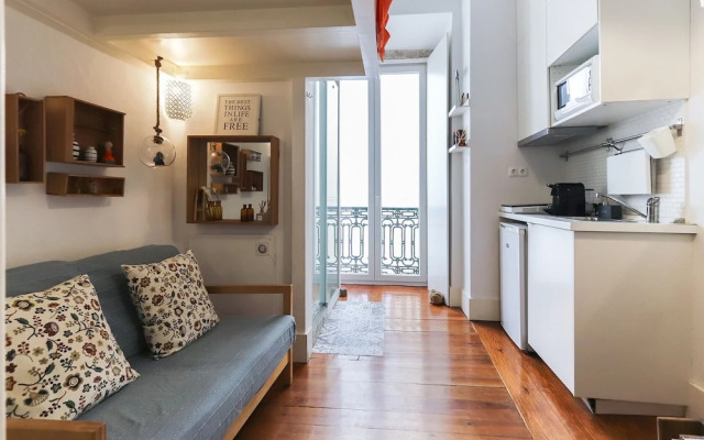 Santos Tiny Studio by Homing