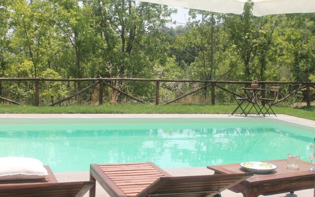 Spacious Holiday Home in Santa Lucia with Swimming Pool